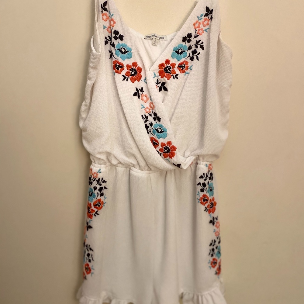 Charlotte Russe Romper Floral Embroidered